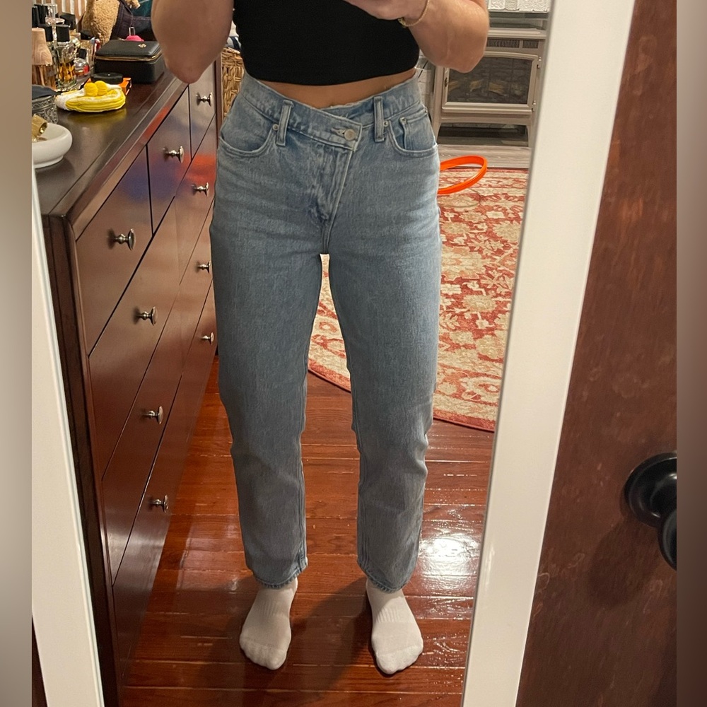 Abercrombie & Fitch ‘90s Straight CURVE LOVE Ultra High Rise